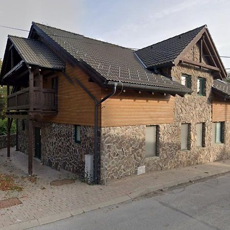 Apartman Pod Orechom Felsősom Kültér fotó