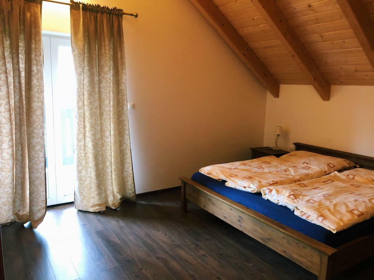 Apartman Pod Orechom Felsősom Kültér fotó